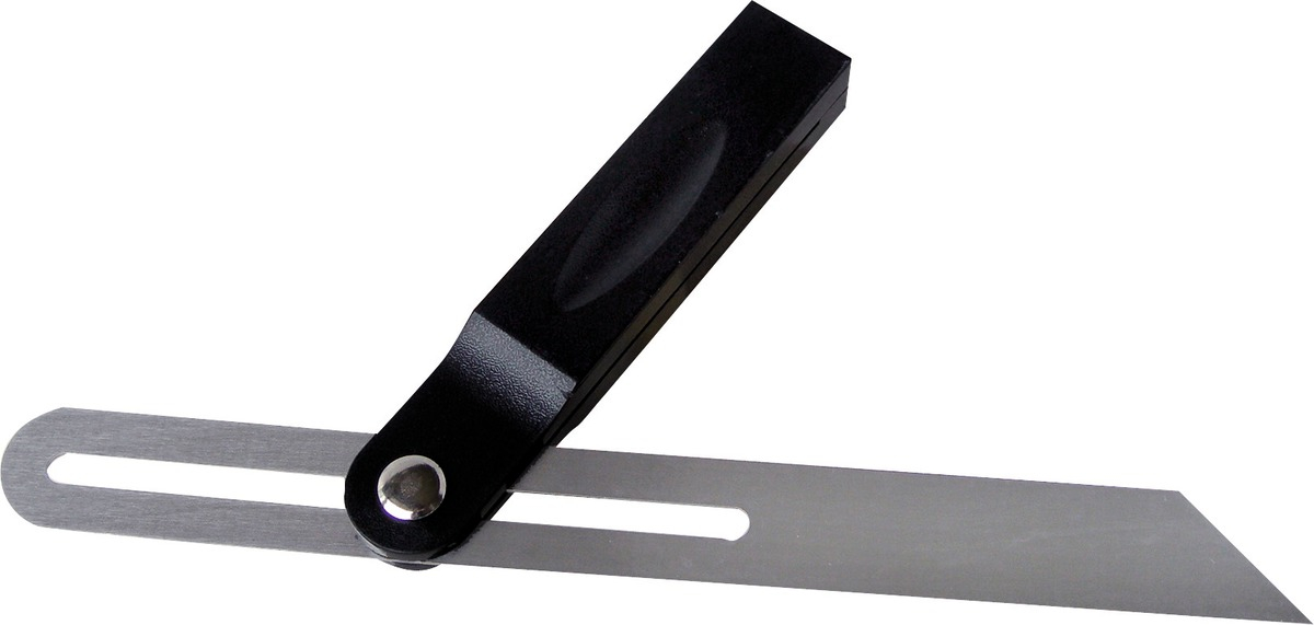 Outils de charpentier divers