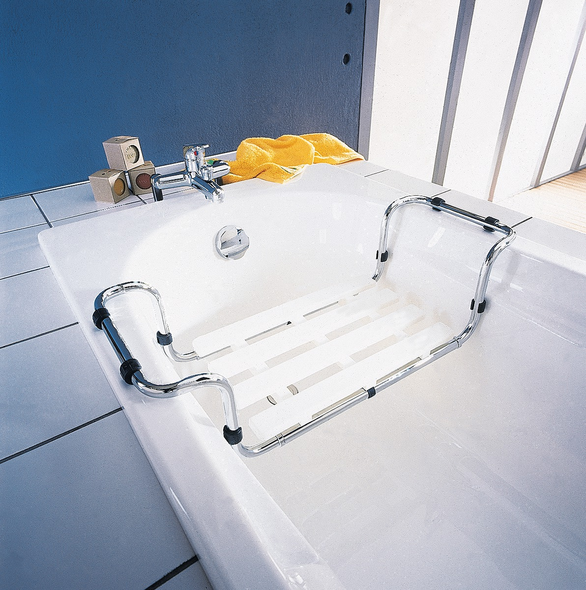 Sièges de douche et baignoire